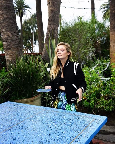 billie lourd sexy|Billie Lourd (@praisethelourd) • Instagram photos and videos.